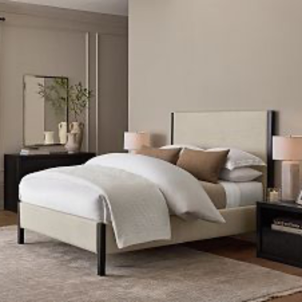 Pottery Barn NWT - Belgian Flax Linen Duvet Cover, King/Cal. King, White